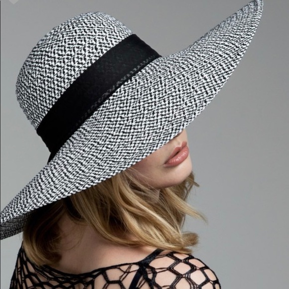 **LAST ONE**WIDE BRIM HAT WITH BLACK RIBBON - Picture 2 of 7